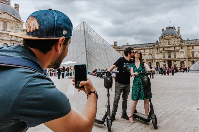 Paris E-Scooter Tour with fun & informative guide (small groups) - Louvre to Place de la Concorde: Palaces and Revolution in One Arc