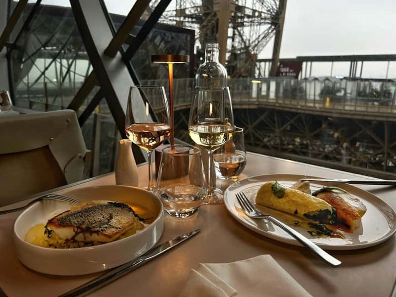 Paris: Early Dinner at Madame Brasserie in the Eiffel Tower - After dinner: exploring the first floor of the Eiffel Tower
