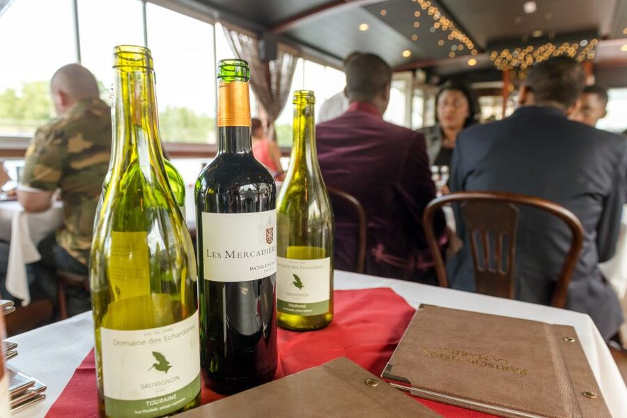 Paris: Early Evening Dinner Cruise on the River Seine - Who This Cruise Is Best For (And Who Might Want a Different Plan)