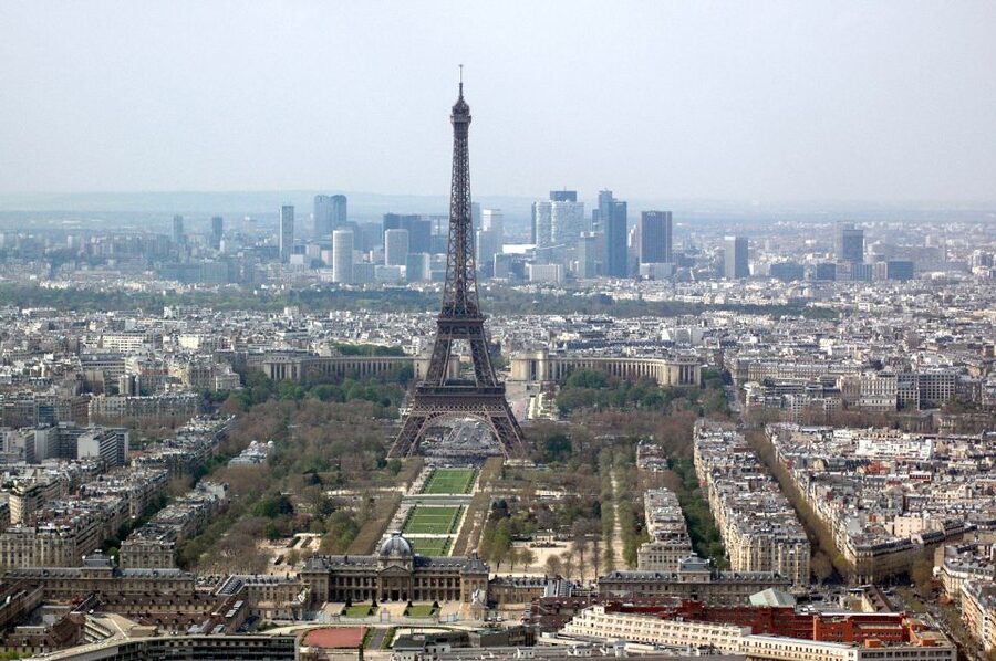 Paris: Eiffel Tower Access w/ Audioguide and Optional Cruise - Meeting at Place de Sydney and getting through the gate fast