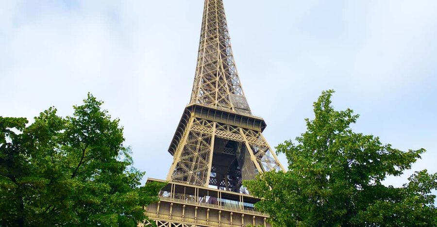 Paris: Eiffel Tower Elevator 2nd Level and Summit Access - Key points before you go