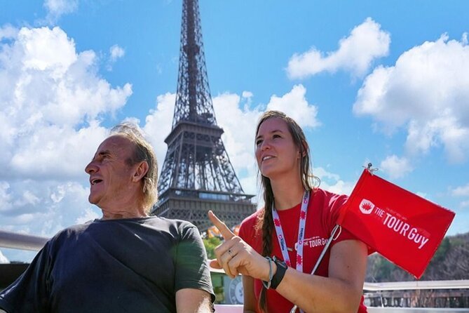 Paris Eiffel Tower, Notre Dame, Louvre and Montmartre Guided Tour - Wall of Love to Sacré-Cœur: Small Stops, Big Payoff