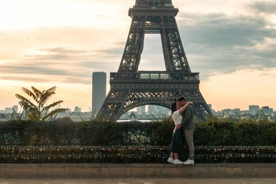 Paris: Eiffel Tower Private Professional Photoshoot - Pose Coaching That Helps You Look Relaxed