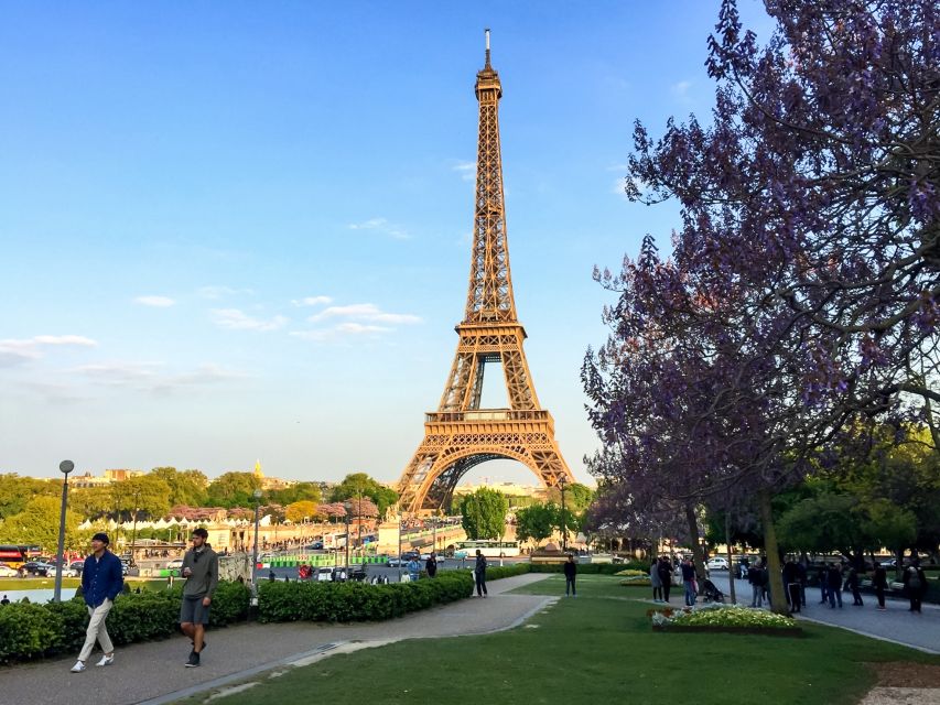 Paris: Eiffel Tower Stairs Climb to Level 2 & Summit Option - How long it takes, and where delays sneak in