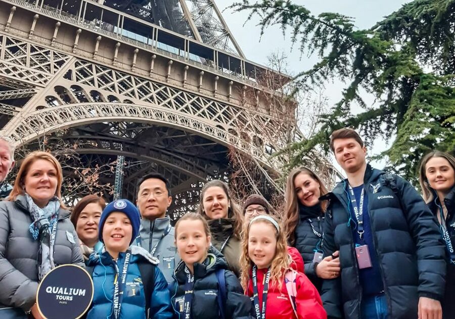 Paris: Eiffel Tower Tour with Summit or 2nd Floor Access - The guide matters: stories, timing, and answers in real time