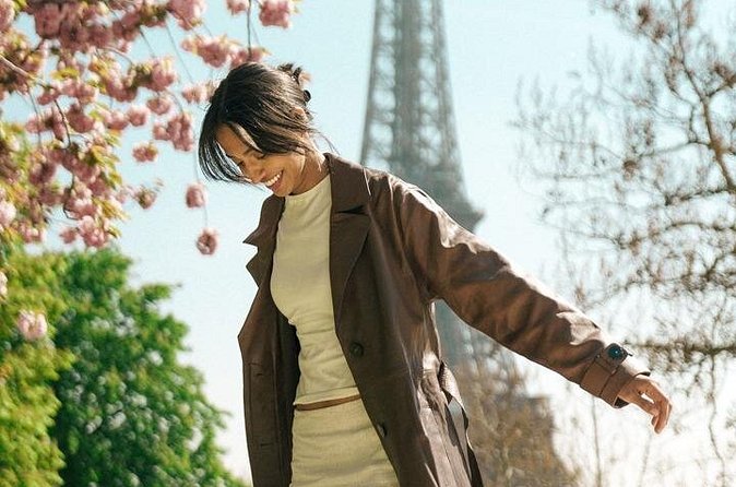 Paris: Eiffel Tower Vintage Photoshoot - Timing and Weather: What You Should Plan For