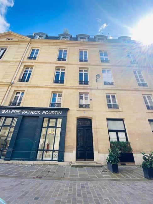 Paris: Emily Filming Locations Walking Tour - Value check: what you get for $31 in real-world terms