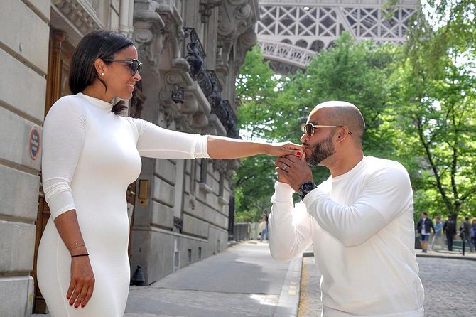 Paris Engagement Proposal Private Walking Tour with Professional Photographer - Price, group size, and the real value of a pro moment