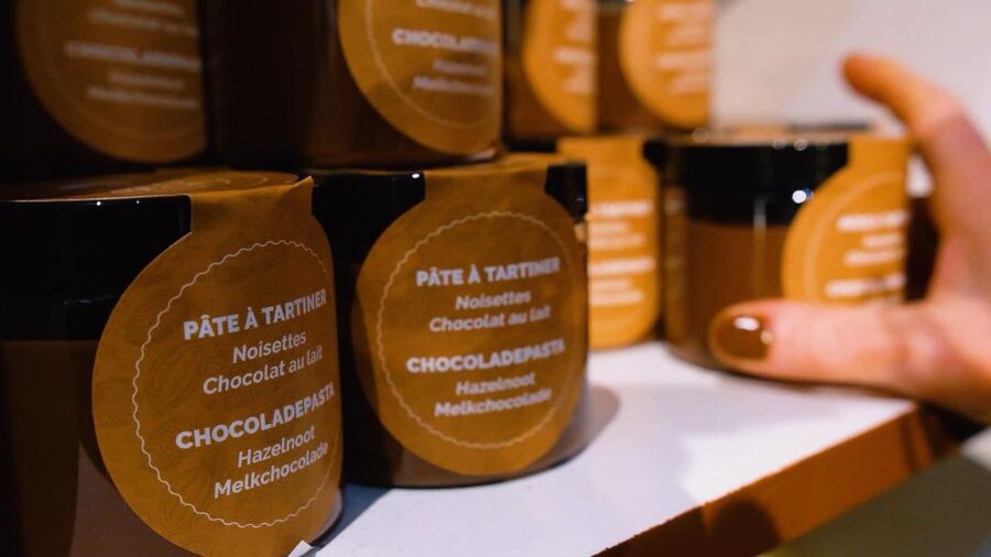 Paris: Entrance Ticket to the Chocolate Museum - Virtual demonstration and the science of chocolate’s shiny coat