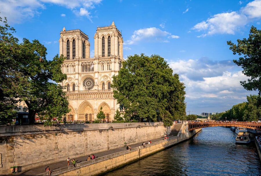Paris: Eternal Notre-Dame VR Experience Ticket - Price and Value: Is $36 Worth It?