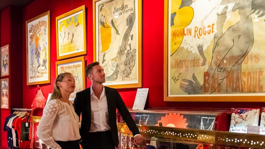 Paris: Evening Sightseeing Tour and Moulin Rouge Show - After the show: where you get dropped off, and what can go wrong