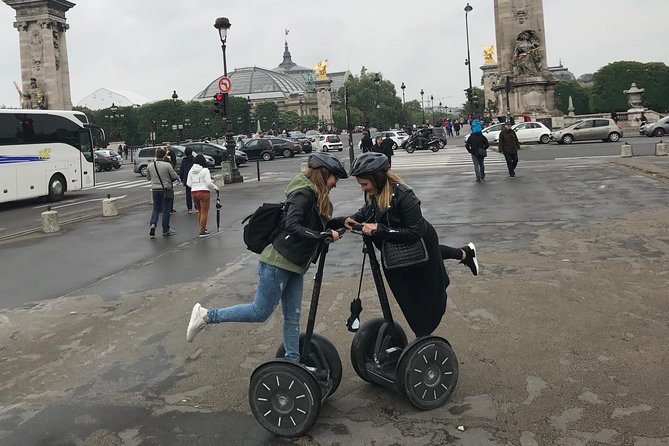 Paris: Experience Segway Top Highlights Small Group 2 Hours - Why the Guide and Pace Matter More Than the Equipment
