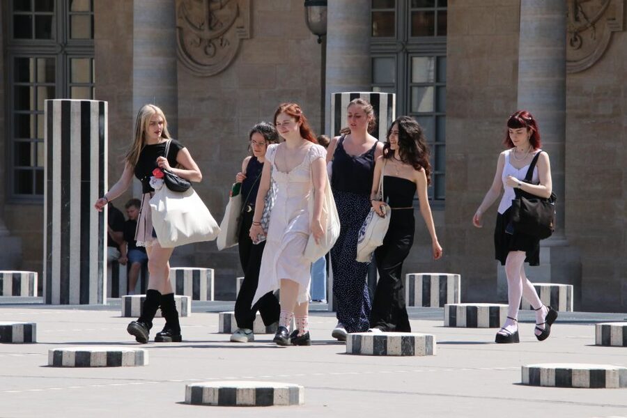 Paris: Fashion History Walking Tour in the Heart of Paris - Key things that make this tour worth your time