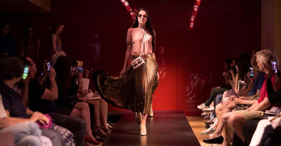Paris: Fashion Show at Galeries Lafayette Haussmann - Value check: is $29 worth a short fashion fix?