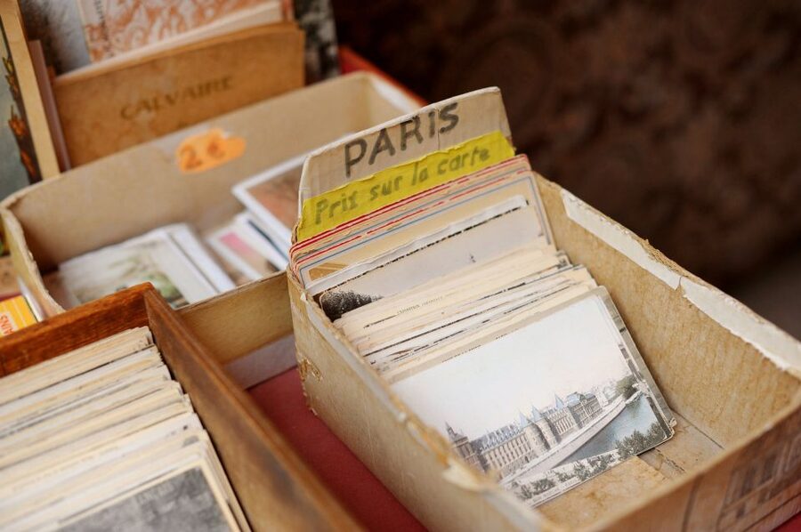 Paris: Flea Market Insider's Tour in Extra-Small Group - Bargaining tips that make negotiations feel normal