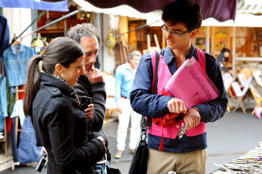 Paris: Flea Market Insider's Tour in Extra-Small Group - What the guides do that you should copy on your own