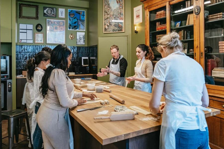 Paris: French Croissant Baking Class with a Chef - The 150 Minutes: What Your Hands Actually Learn