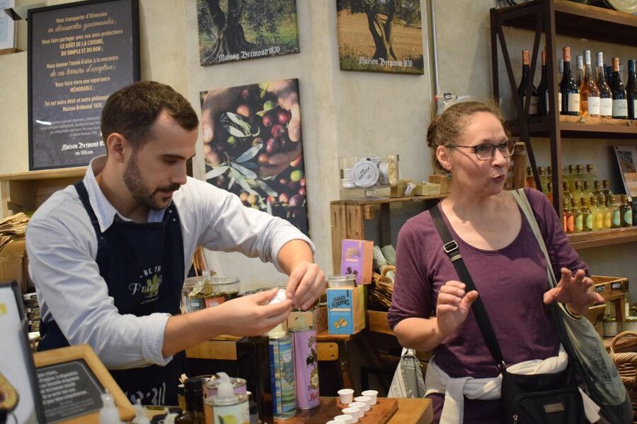 Paris: French Cuisine Guided Food Tour in Saint-Germain - Why Saint-Germain-des-Prés is perfect for a guided French food walk