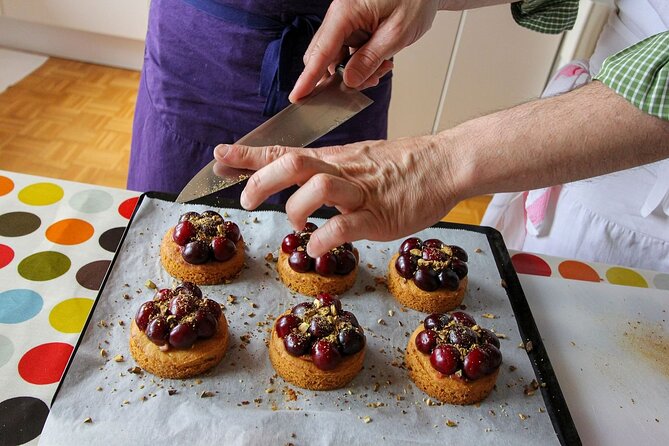 Paris French Cuisine Small Group Cooking Class with Lunch - The Chef’s Teaching Style, What You’ll Learn Besides Recipes