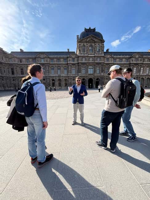 Paris: French Monarchy Intrigues Walking Tour - Five monarchical episodes told like a TV season you can walk
