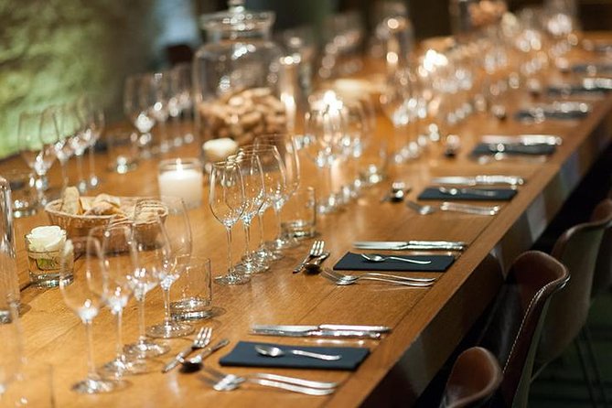 Paris French Wine Tasting 3-Course Dinner - Ô Chateau in Paris: why this wine cellar works so well