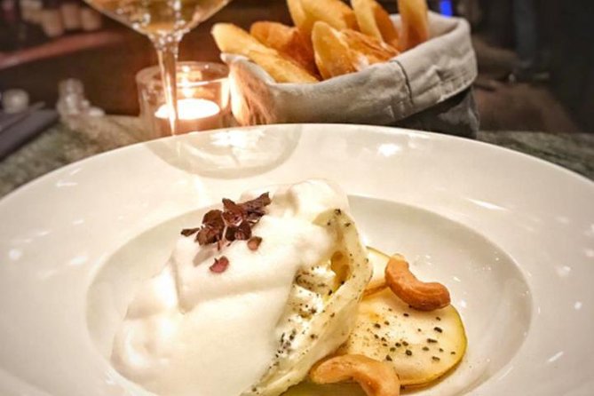 Paris French Wine Tasting 3-Course Dinner - Timing and pacing: Champagne first, lessons during the courses, and finishing at ease