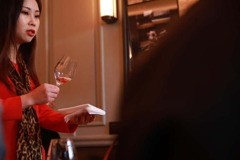 Paris: French Wine Tasting and Pairing in Montmartre - Price and value: what $79 buys you in real terms