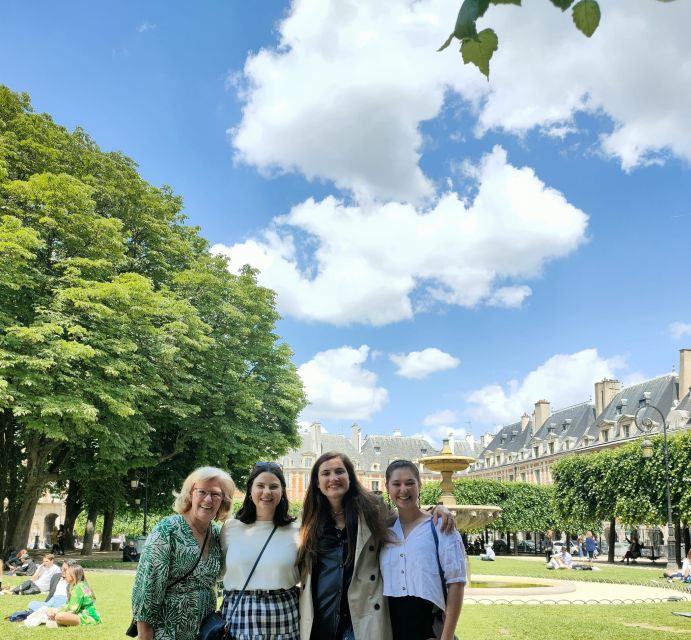 Paris: Gastronomic Private Walking Tour with Food Tastings - Four Tastings Stops, Then a Brittany Crêpe Finale