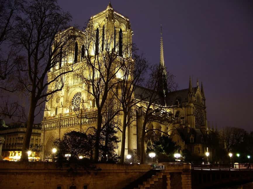Paris: Ghosts and Dark Stories Guided Walking Tour - Key takeaways before you go