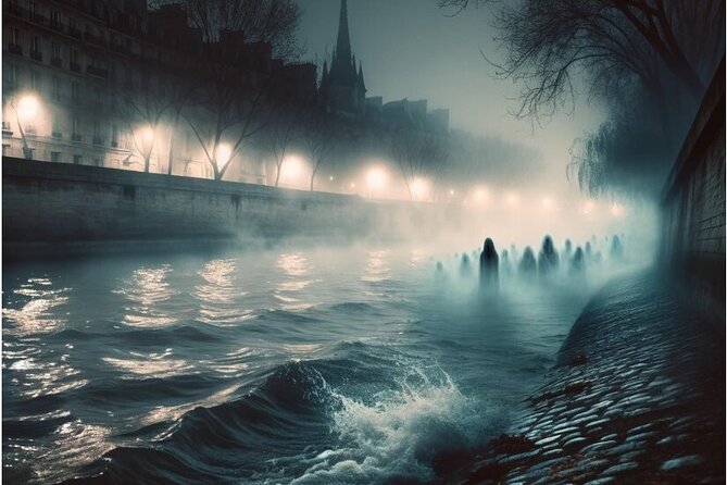 Paris Ghosts and Dark Stories Tour - Pont Neuf Phantom Coach: starting with a legendary bridge