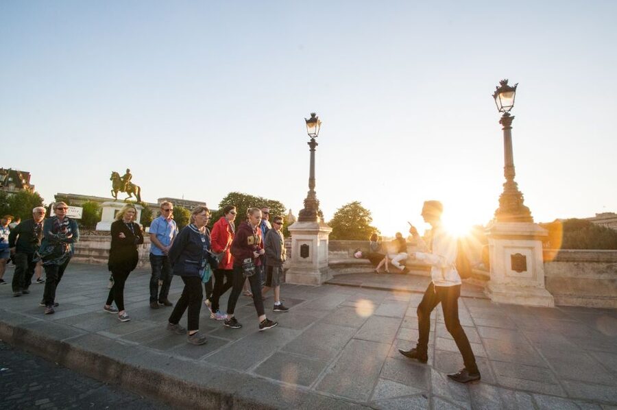 Paris: Ghosts, Legends & Mysteries Evening Walking Tour - From the Louvre pass to Saint-Germain-l’Auxerrois and the St. Bartholomew’s Massacre