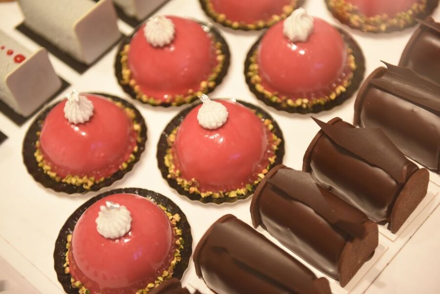 Paris Gourmet: Food Tour in South Montmartre - Who Should Book This Tour in Montmartre