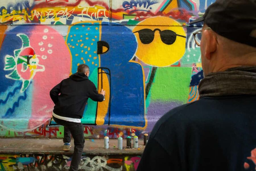 Paris: Graffiti and Street Art Workshop - What Happens in the 2-Hour Paris Graffiti Session