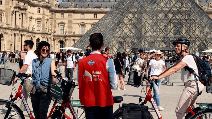 Paris Guided Bike Tour - Place de la Concorde, Saint-Germain-des-Prés, and Comédie-Française