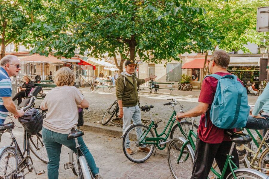 Paris: Guided Bike Tour Like a Local - Pantheon and an ancient Roman amphitheater stop