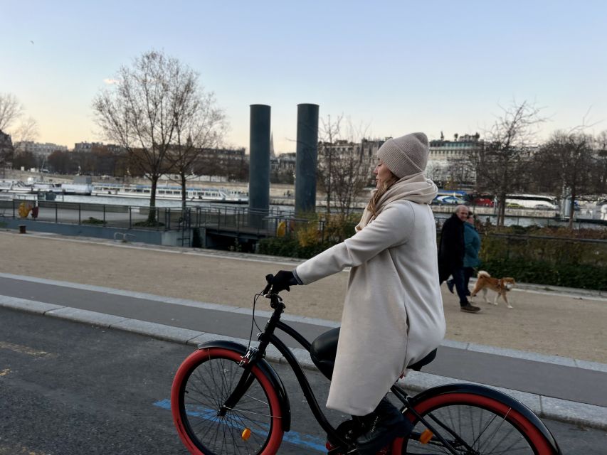 Paris: Guided City Highlights Bike Tour - Getting set up at 10 Rue de la Paix, then rolling out