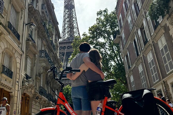 Paris Guided City Sightseeing Tour by Bike or E-Bike - Stop 11 to 15: Pont Neuf, Seine views, Musée dOrsay, and Pont Alexandre III