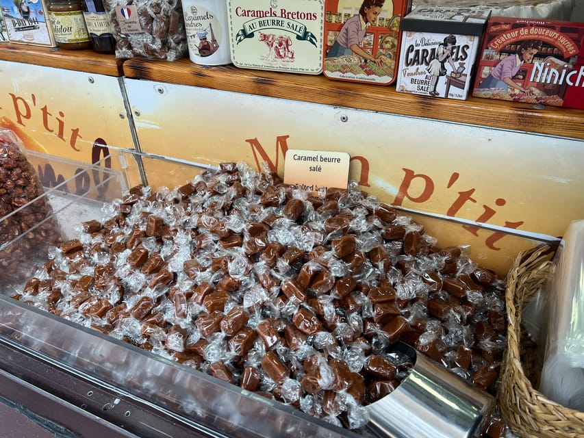 Paris: Guided Montmartre Walking Tour with Food & Wine - Price and Value: Is $82 Fair for This 2.5 Hours?