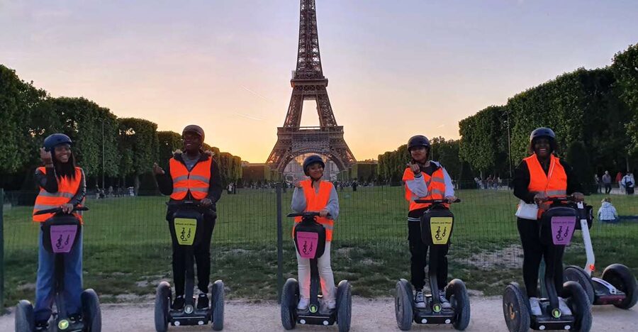 Paris: Guided Segway Tour Paris by Night - Entering the ride: Place de Fontenoy and the training setup