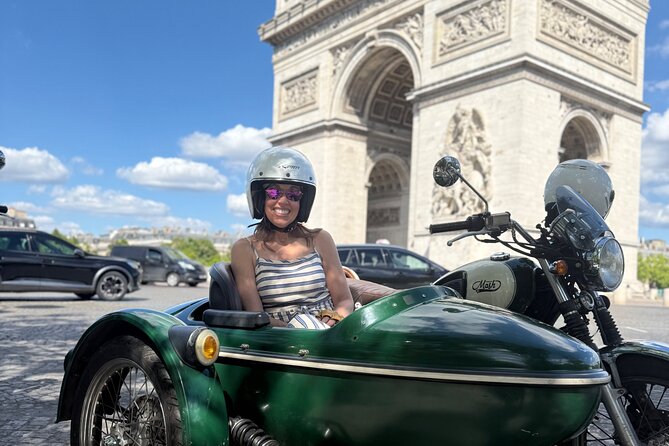 Paris: Guided Side Car Tour on the Left Bank - Where you meet: Quai aux Fleurs to a loop through central Paris
