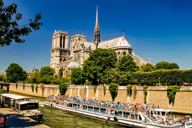 Paris Half Day Tour & Cruise, Private Guide & Louvre Entrance - Louvre Museum Entry and the Value of a Guided Start