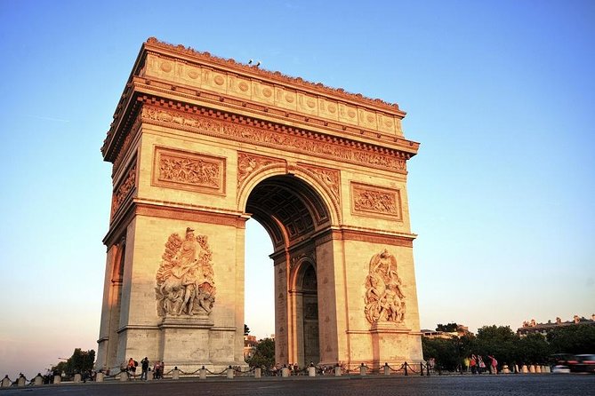 Paris Highlights Immersive Coach Tour - Invalides, Pont Neuf, and the Seine bridges: where the route earns its keep