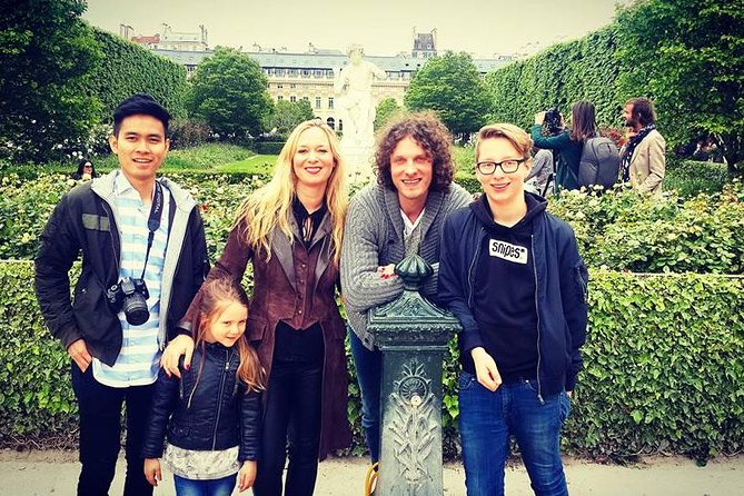 Paris Highlights Tour: The Best of the City Heart in 3 Hours - Tuileries Garden Footsteps of Catherine de’ Medici