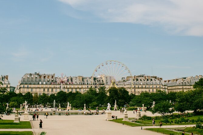 Paris Highlights with an LGBTQ Perspective Private Tour - Quick logistics: where you start and what the route does