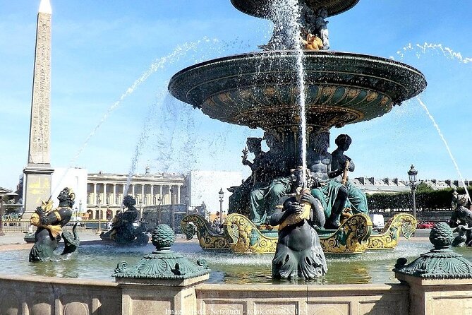 Paris Historic Private 3-hour Walking Tour with WWII Landmarks - Place Vendôme hotel fronts: The Ritz and Le Meurice