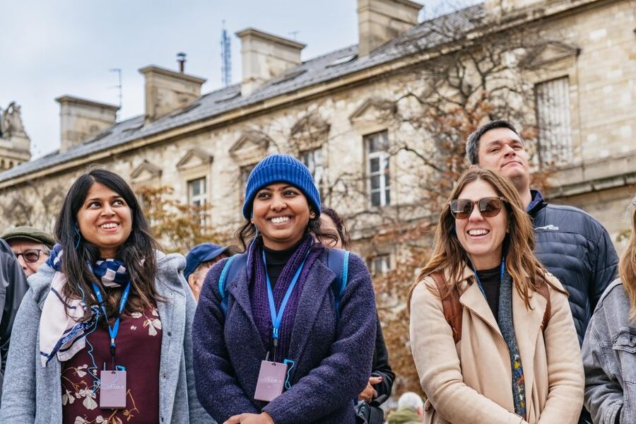 Paris: Ile de la Cité Walking Tour with Sainte-Chapelle - Sainte-Chapelle: Skip the Line and Read the Glass Like a Pro