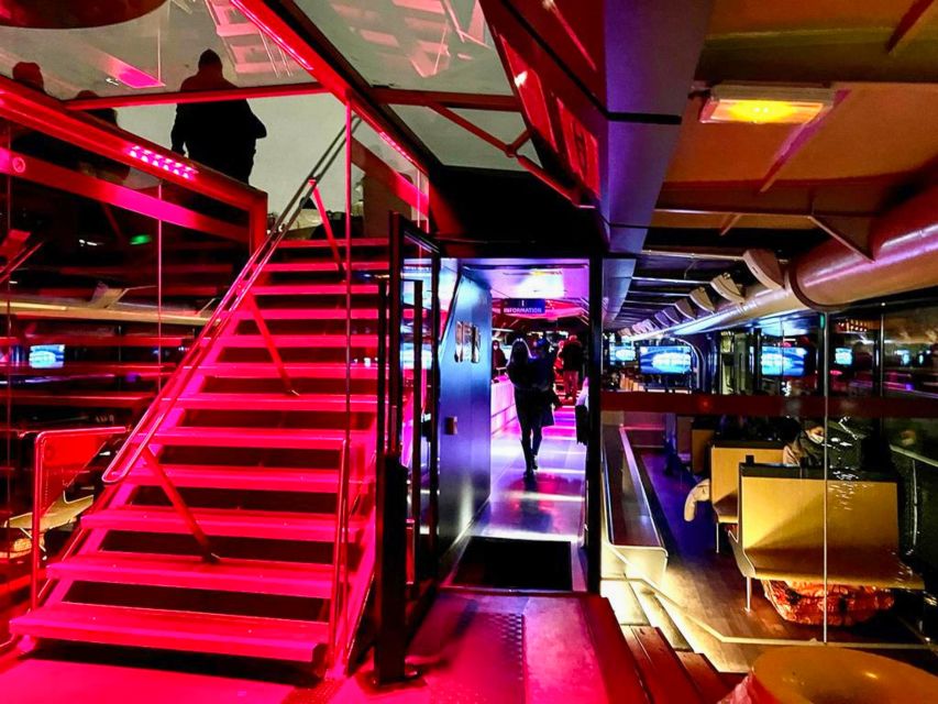 Paris: Illuminated Evening River Cruise & Waffle Tasting - Who this Paris night cruise plus waffle works best for