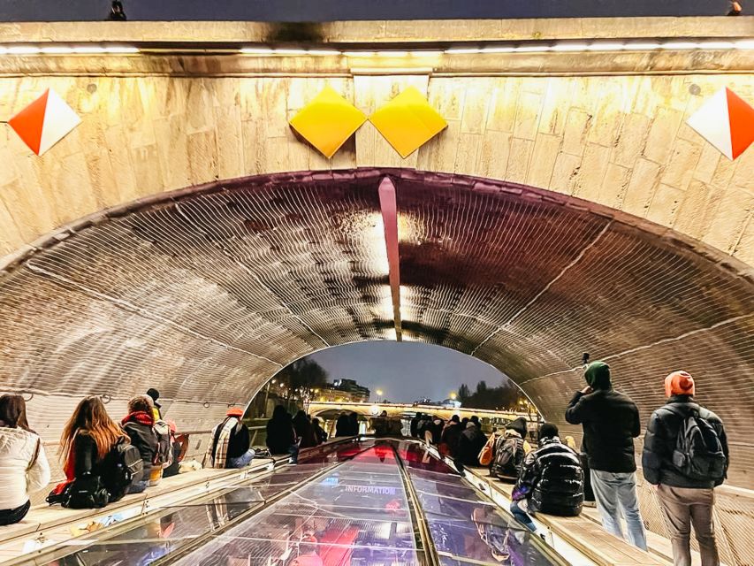 Paris: Illuminated Evening River Cruise & Waffle Tasting - The tradeoffs that can affect your comfort