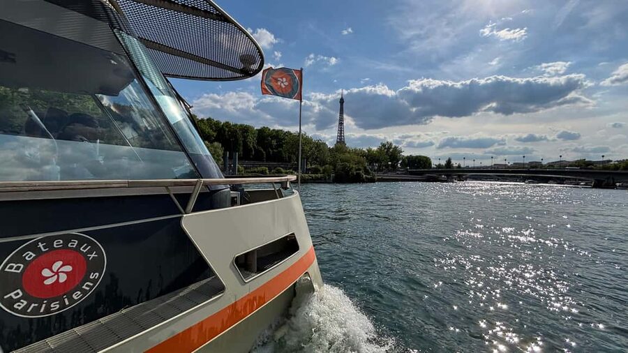 Paris: Illuminations River Cruise with Audio Commentary - Price and Value: Why About $20 Can Beat a Day of Running Around