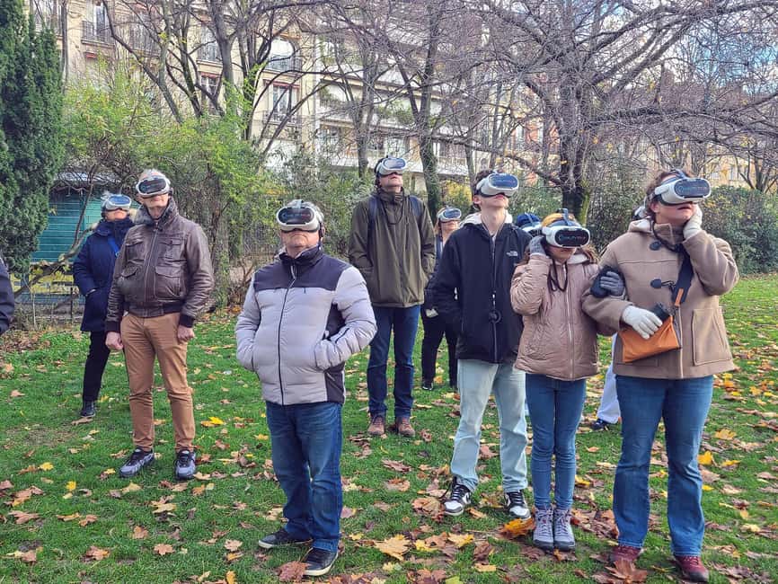 Paris : Immersive Eiffel Tower tour with virtual reality - Back in 1887: seeing the Eiffel Tower construction through the workers’ world